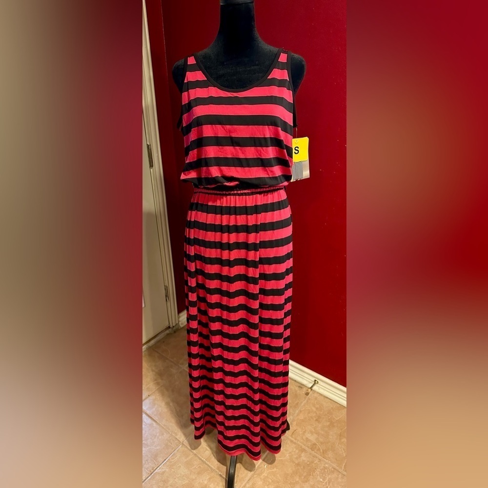 Fever Pink Ginger & Black Striped Maxi Dress Size Small Sleeveless Stretch NWT